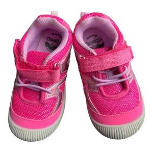 Oshkosh Girls Pink Sneakers with Velcro Closure NWOT Size 8 Toddler